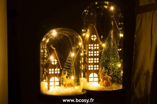 J-Line cloches cuvecles clochettes en verre statuettes J Line Cloche Haute Led Maison Verre Bois Marron Fonce Vert Large