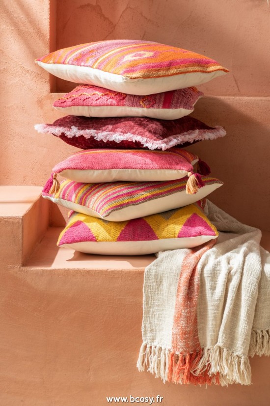 J-line 23138 Jolipa JLine textile coussin