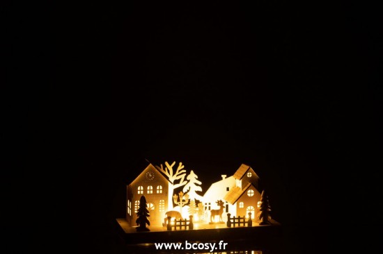 J-Line hivers Jolipa J Line Jline Deco Hiver Led Maisons Bois Naturel Blanc Small