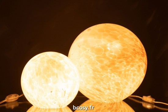 J-Line J Line Éclairage Armatures Luminaires D'intérieur Pieds De Lampe Avec Abat Jour Lampes De Table Lampe Melissa R.