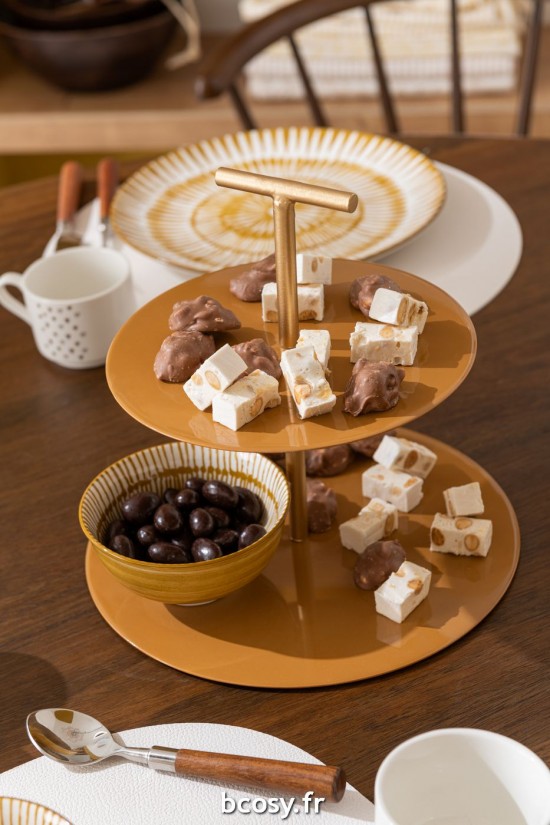 Jolipa Plateau A Niveau Rond Metal Ocre.