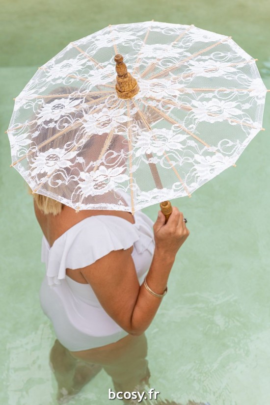 J-Line J Line parasol ornemental parasols ornementaux Parasol Motifs Dentelle Coton Bois Blanc.