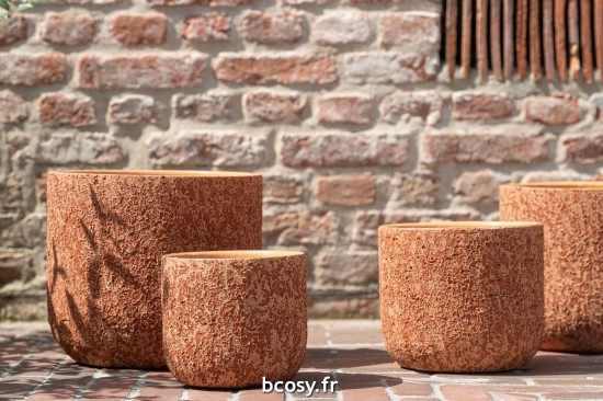 J-line 34133 Jolipa JLine cache pots cache pot.