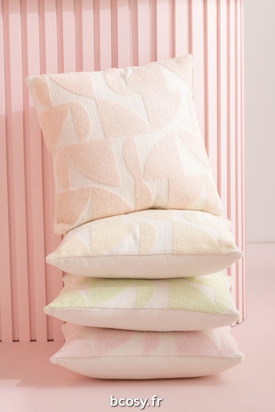 Jolipa Coussin Geo Textile Blanc Rose Clair.
