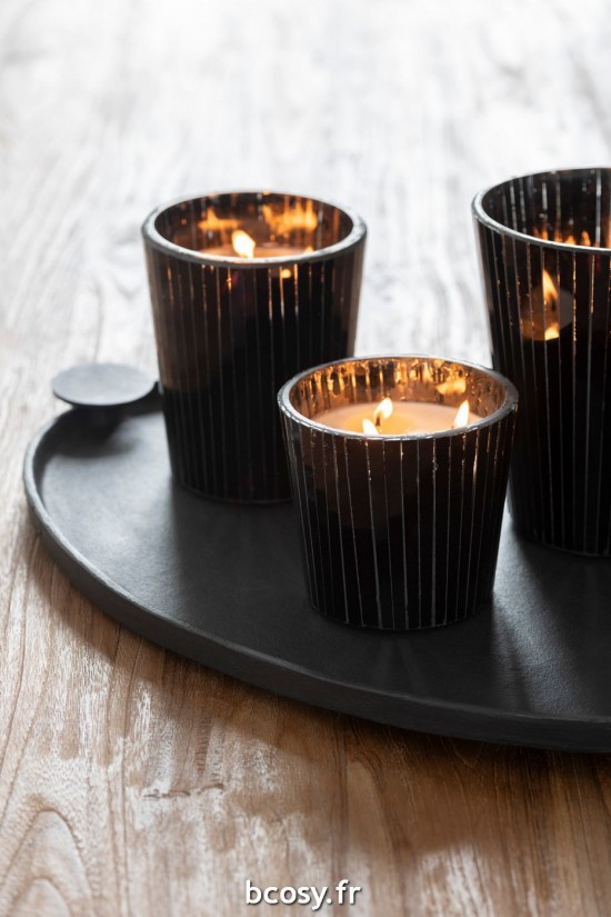 J-Line J Line bougies parfumées Bougie Senteur Noa Spicy Twilight Noir Medium 55H.