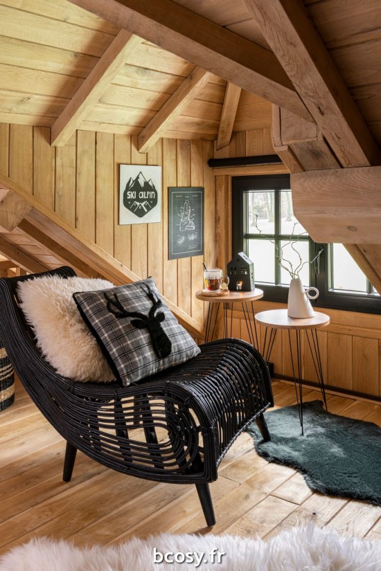 Jolipa Coussin Cerf Carreaux Poly Blanc Noir Ass2.