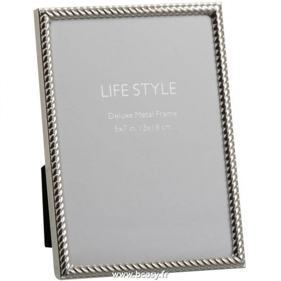 J Line Cadre Photo Lignes Obliques 13X18 Metal Argent Medium L18xB14 cm Jline 93221 by Jolipa 93221