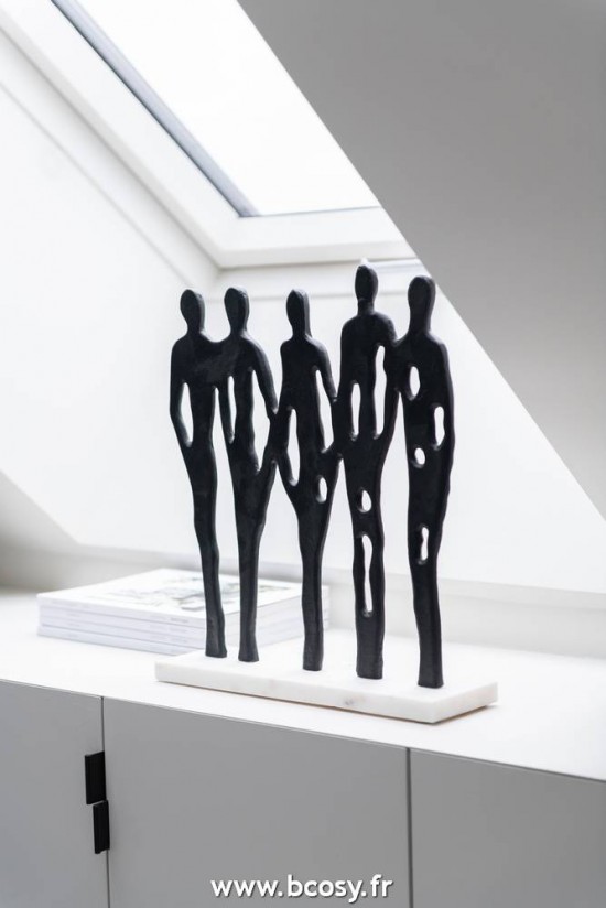 Jolipa J Line Jline Personnages En Rang Aluminium Marbre Noir Blanc