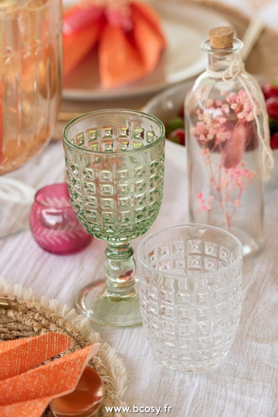 J-Line verres a d eau Jolipa Jline Verre À Pied Motif Relief Verre Vert Large