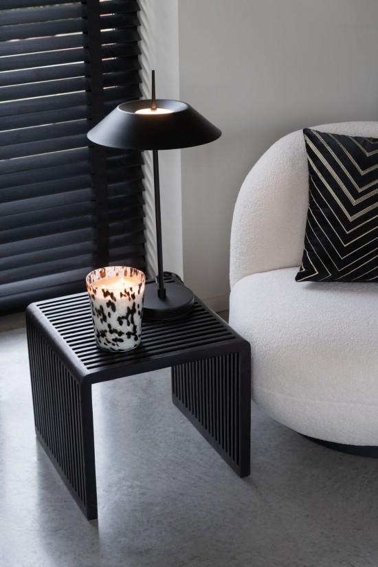 Jolipa Bougie Parfumee Noa Noir Blanc Medium 68Heures.