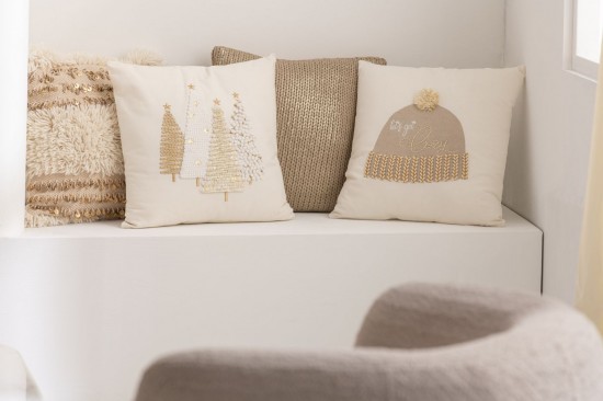Jolipa Coussin Sapins Relief Coton Blanc Doré.