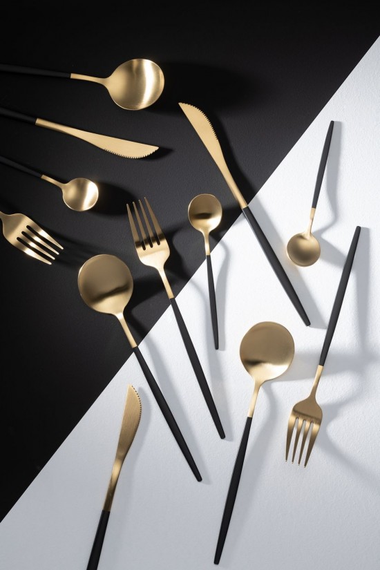 J-Line J Line couverts Box Couverts A 24 Pieces Acier Inoxydable Mat Or Noir.