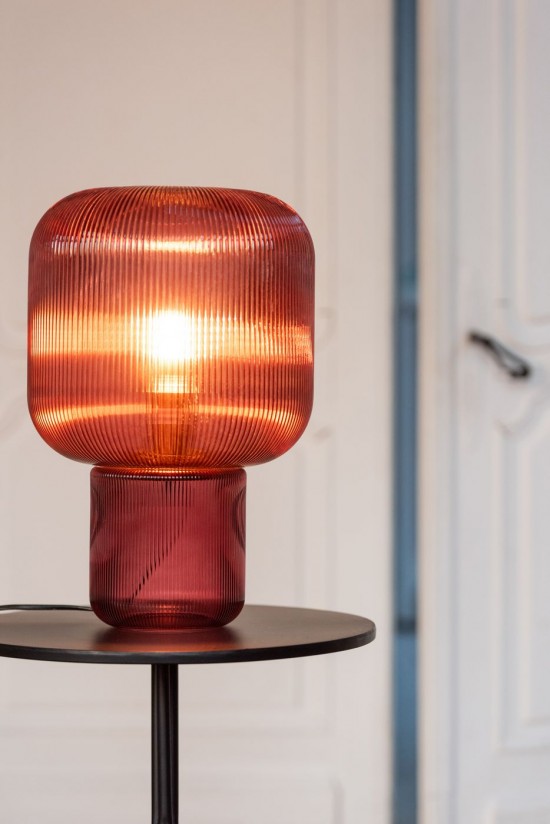 Jolipa Lampe Verre Rouge.