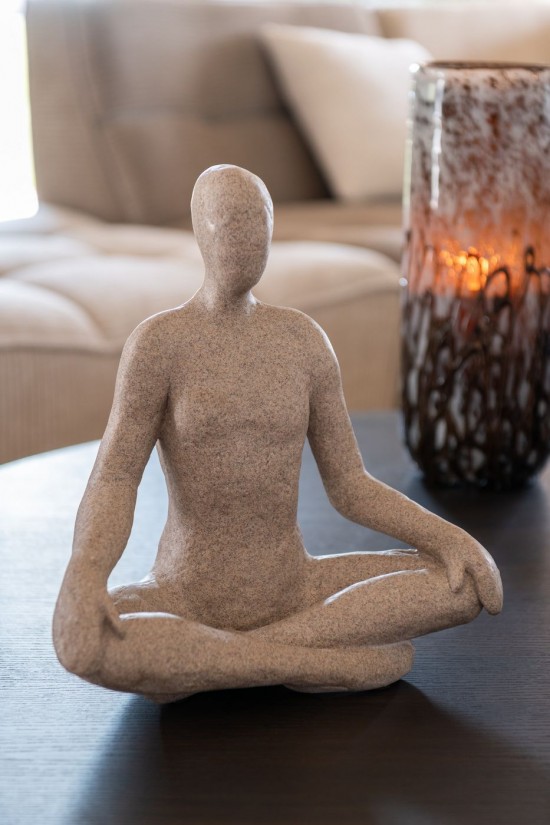 Jolipa Figurine Yoga Resine Beige.