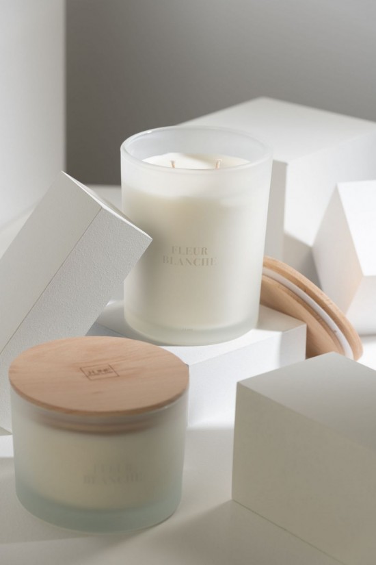 Jolipa Bougie Senteur Accords Essentiels Fleur Blanche 52H.