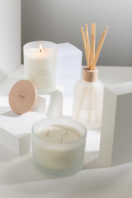 Jolipa Bougie Senteur Accords Essentiels Fleur Blanche 28H.