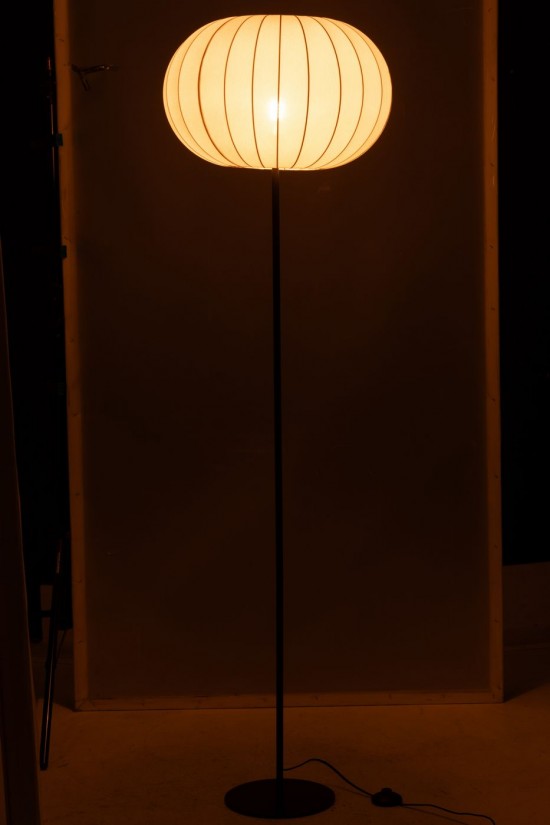 J-Line J Line Lampadaires Lampes Raides Debouts Sur Pied De Sol Jolipa Lampadaire Lanterne Metal Textile Blanc Large.