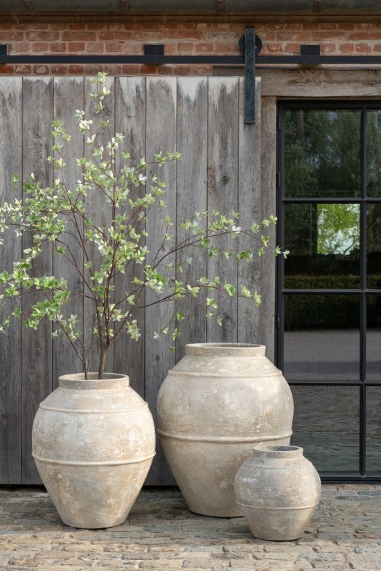 Jolipa Flowerpot Antique Cement Beige Medium.