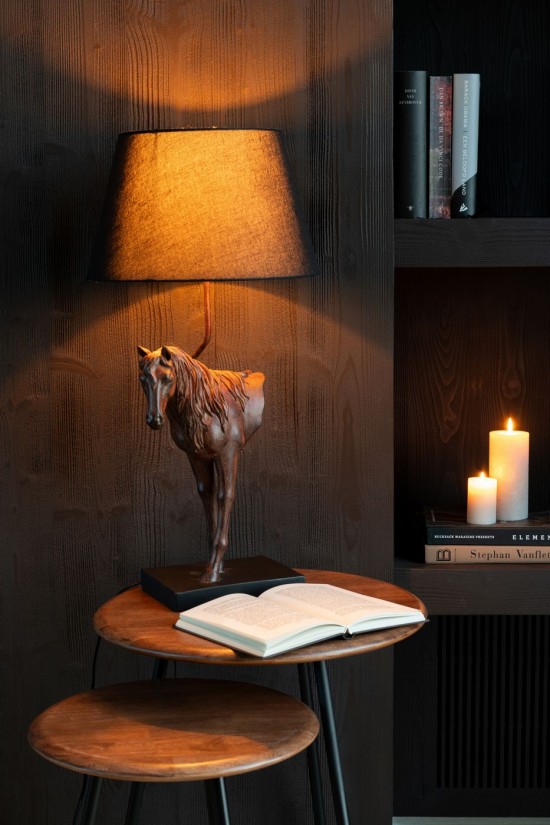 Jolipa Lampe Cheval Face Polyrésine Marron Foncé.