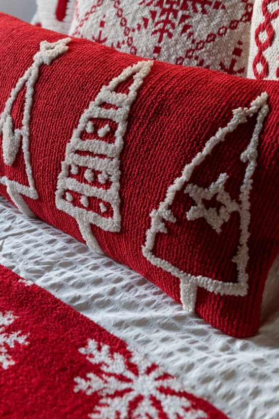 J-Line J Line coussins Coussin Sapin De Noël Polyester Rouge Noël Blanc Assortiment De 2.