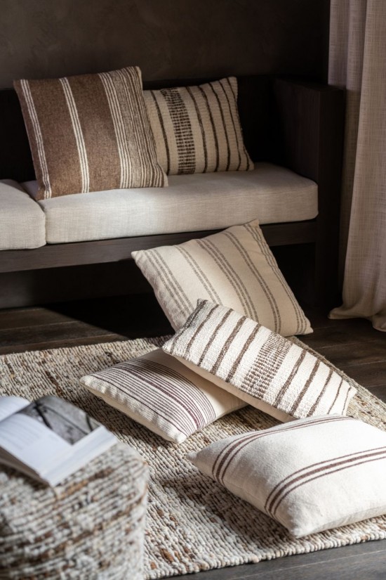 Jolipa Coussin Rectangle Ligné Coton Écru Marron Foncé.