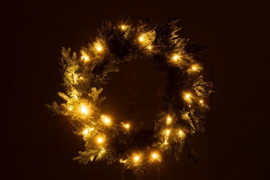 J-Line J Line couronnes Jolipa Couronne 40 Led Rond Plastique Vert Foncé Large.