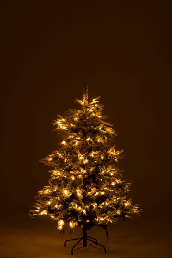 J-Line J Line arbres sapins de noel sur pied Jolipa Sapin De Noël 270 Led Enneigé Plastique Vert Foncé Blanc Medium.