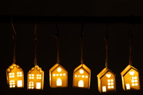 J-Line J Line pendeloques Jolipa Suspension Led Maison Argile Blanc Assortiment De 6.