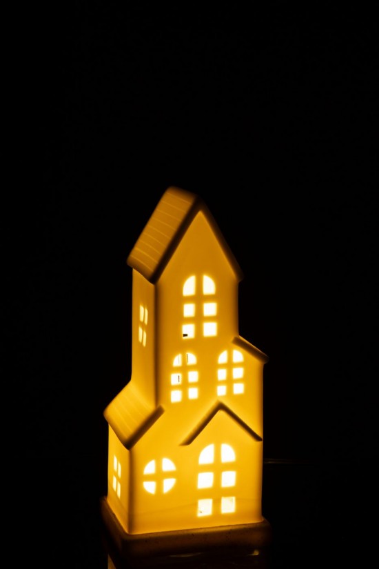 J-Line J Line hivers Jolipa Maison Led 4 Fenêtres Argile Blanc.