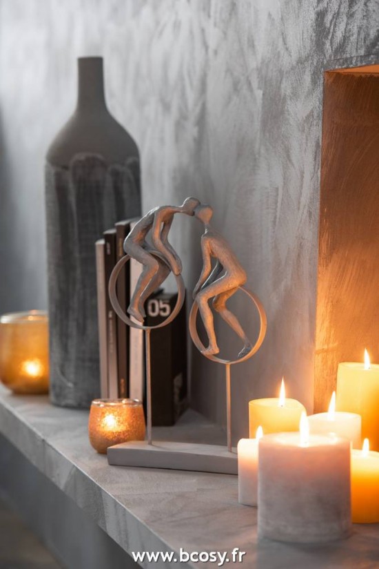 Jolipa Jline Couple Sur Cercle Resine Gris